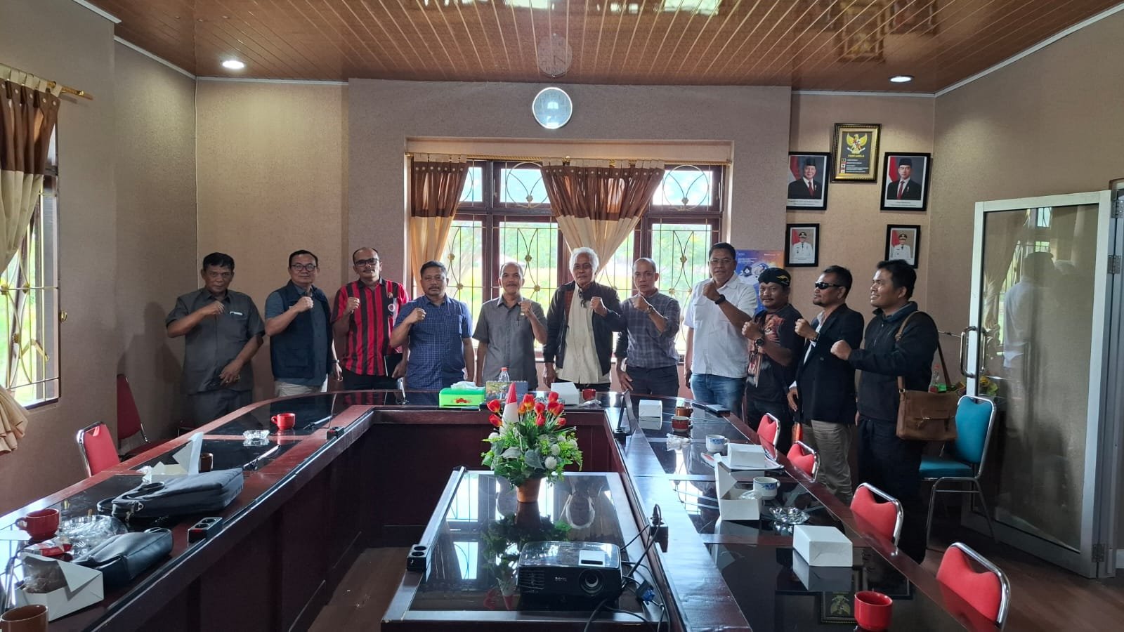 Ketua DPRD Samosir Dukung Gerakan Menanam Sejuta Pohon.